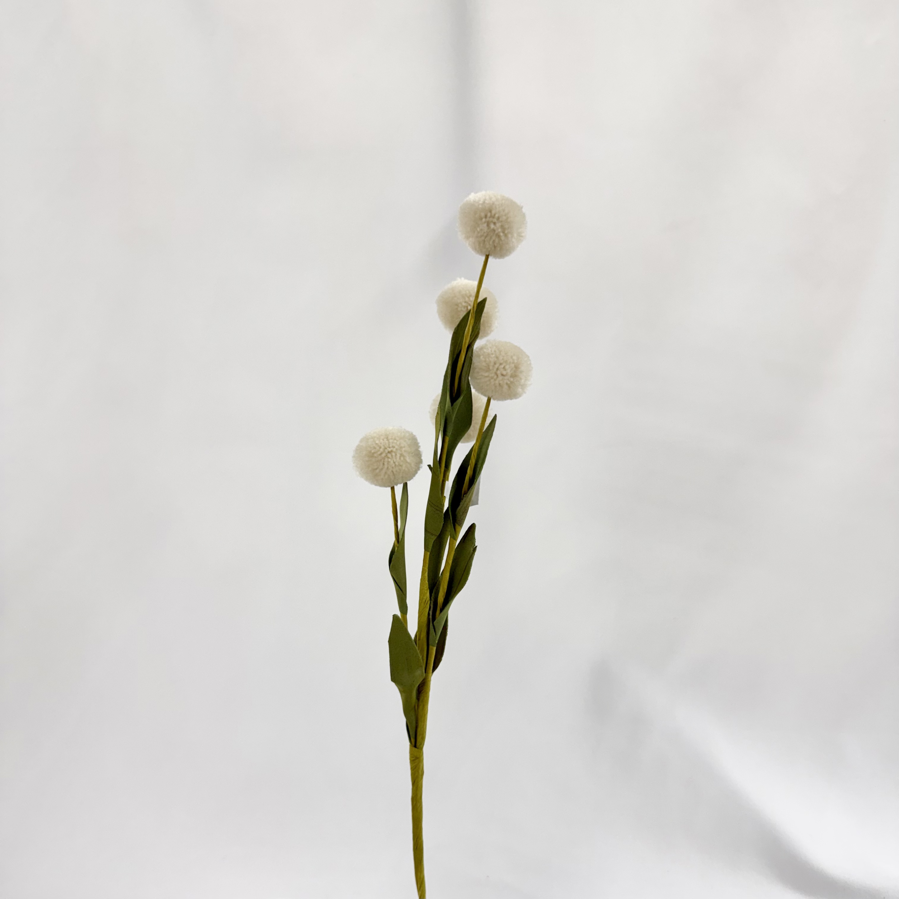 Pompom Pick - Cream