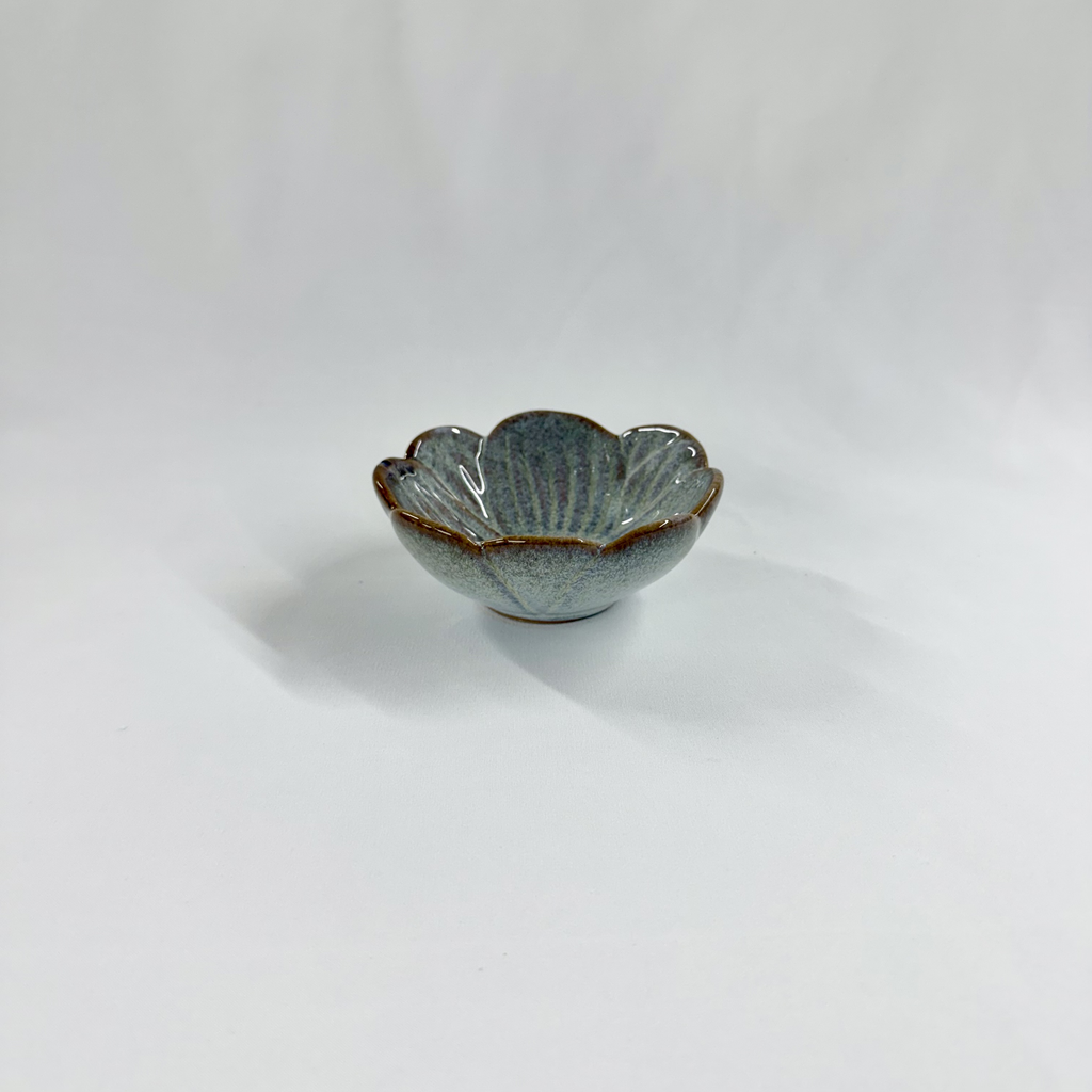 Stoneware Flower Shaped Bowl